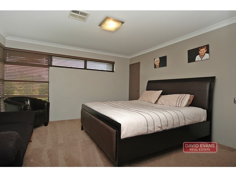 40 Meneguz Drive, Tapping WA 6065