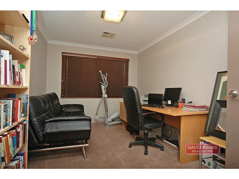 40 Meneguz Drive, Tapping WA 6065