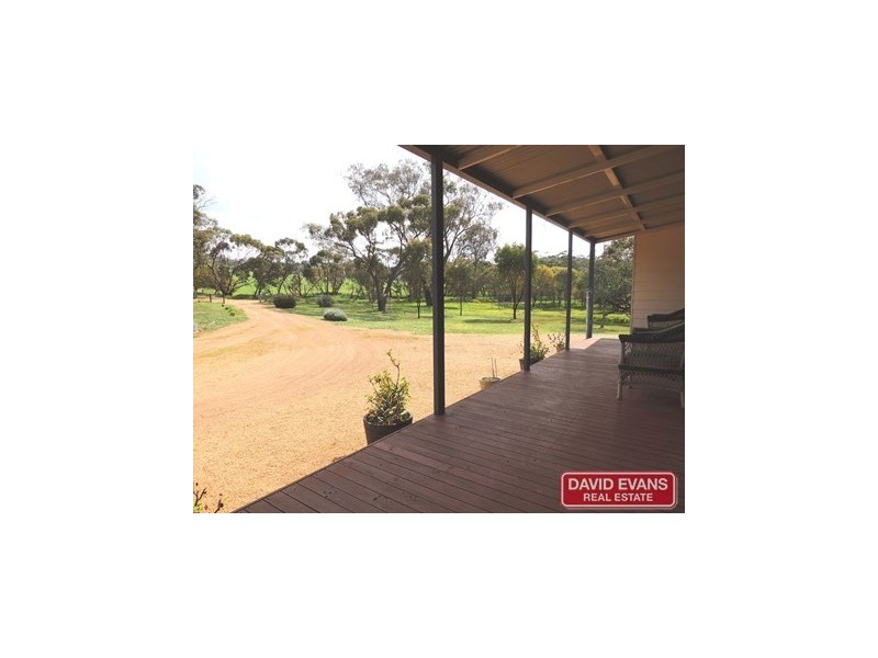79 Deepdale Road, Toodyay WA 6566