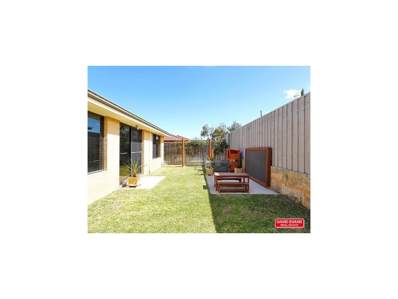 15 Vulcan place, Quinns Rocks WA 6030