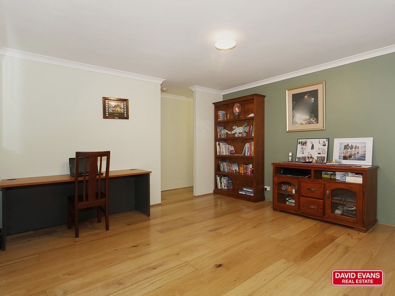 8 Skerries Way, Ridgewood WA 6030