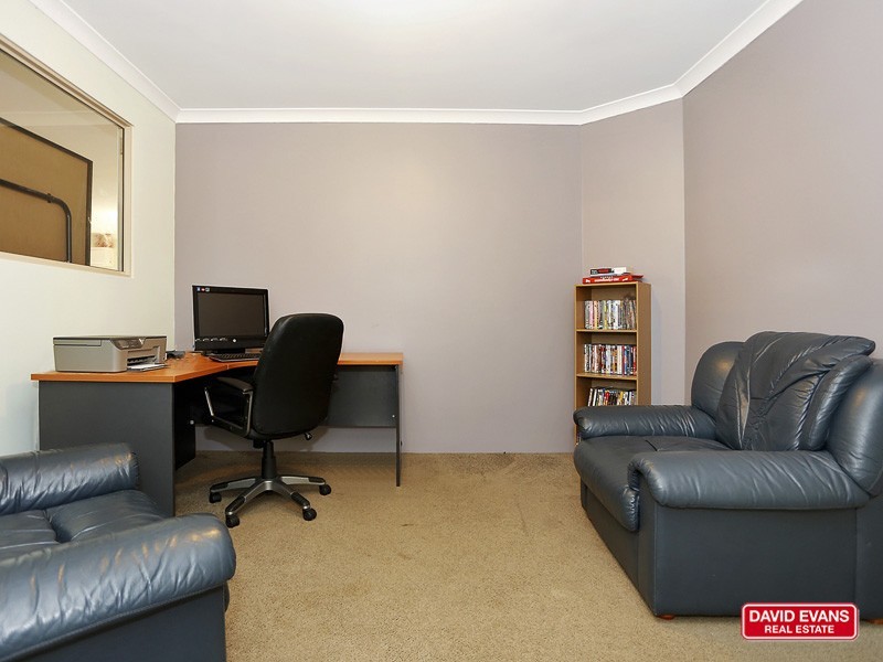 8 Skerries Way, Ridgewood WA 6030