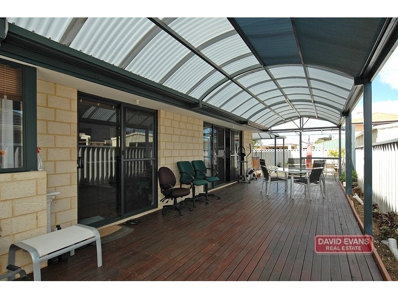 12 Grampian Way, Caversham WA 6055