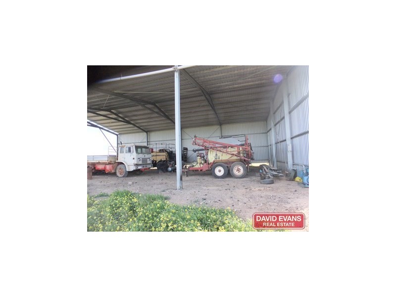 1976 Red Gully Road, Mindarra WA 6503