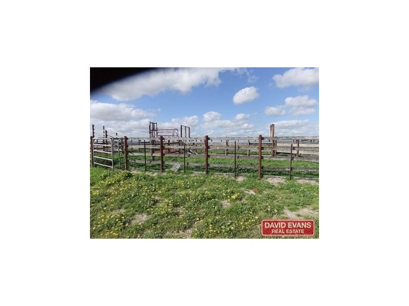 1976 Red Gully Road, Mindarra WA 6503