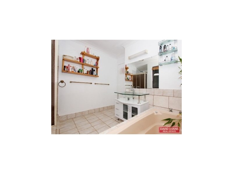 95 Sublime Glades, Carramar WA 6031