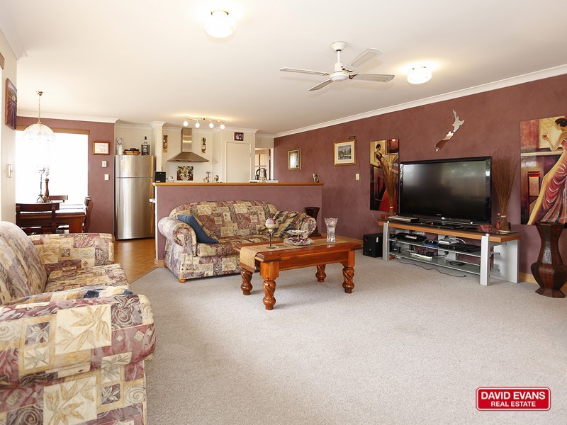2 Covington Promenade, Butler WA 6036