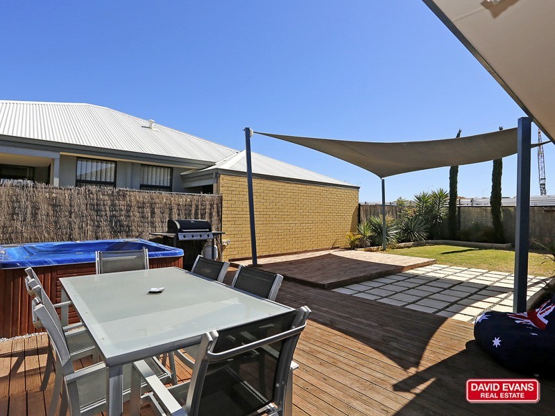 2 Coaldale Link, Clarkson WA 6030