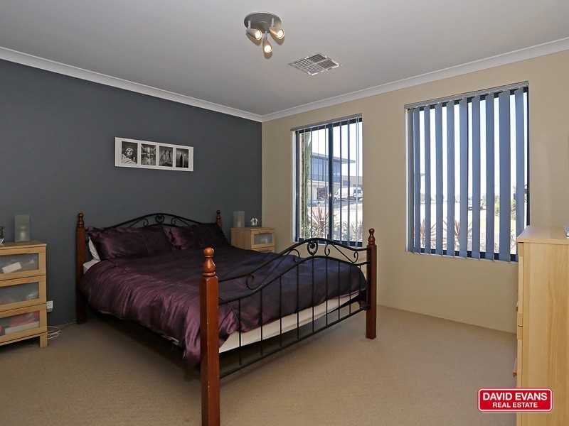 2 Coaldale Link, Clarkson WA 6030
