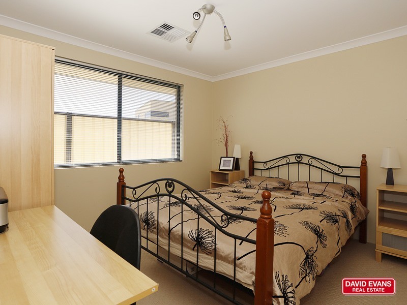 2 Coaldale Link, Clarkson WA 6030