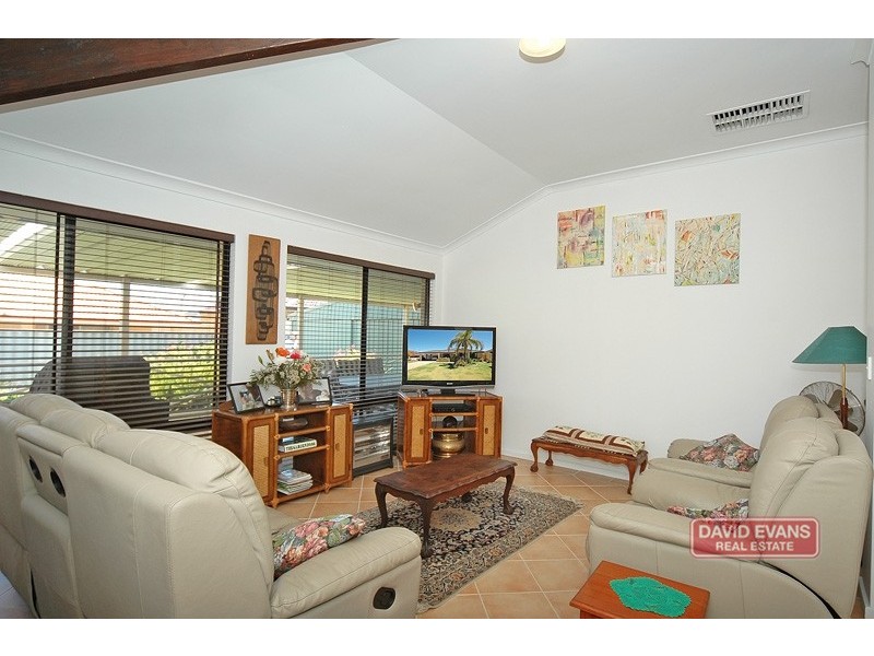 19 Lindeman Heights, Ridgewood WA 6030