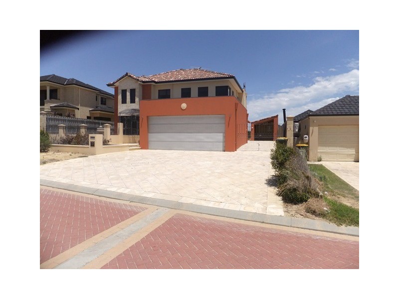 9 Royal James Court, Quinns Rocks WA 6030