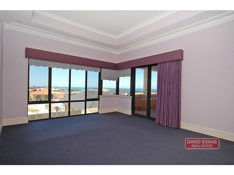 9 Royal James Court, Quinns Rocks WA 6030