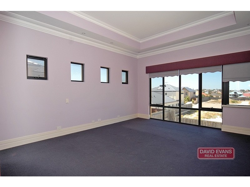 9 Royal James Court, Quinns Rocks WA 6030