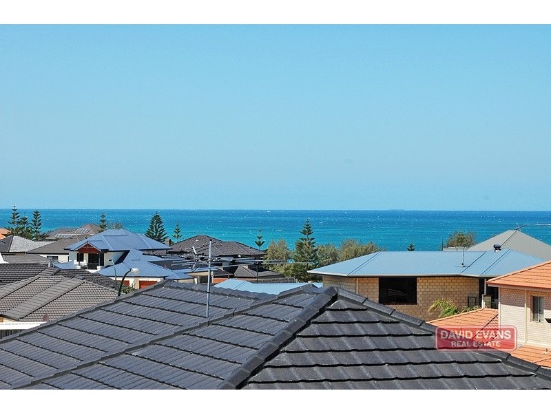 9 Royal James Court, Quinns Rocks WA 6030