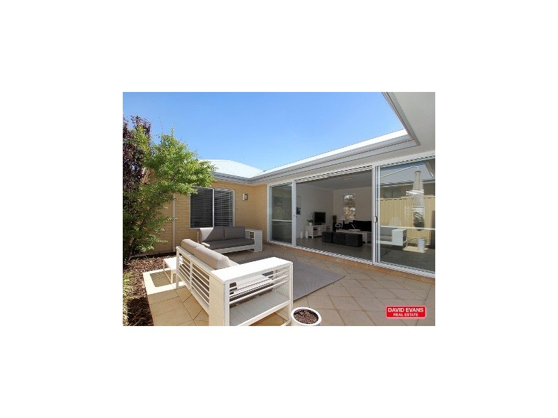 11 Carmathen Avenue, Butler WA 6036