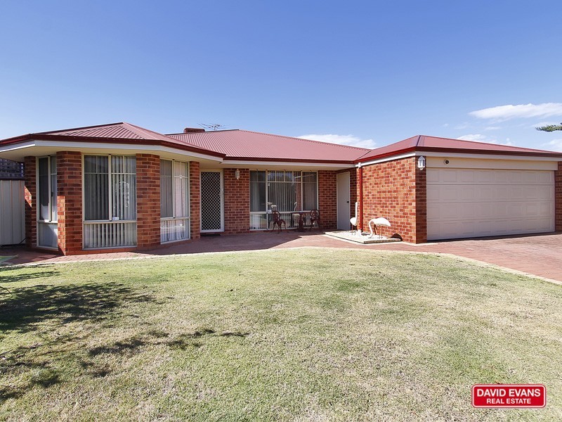 14 Badcoe Alley, Clarkson WA 6030