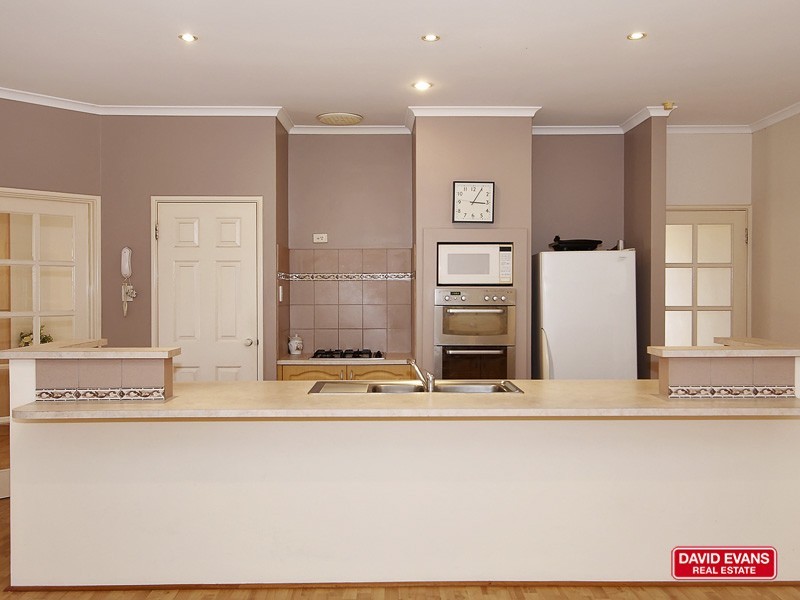 14 Badcoe Alley, Clarkson WA 6030