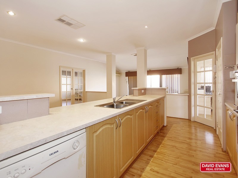 14 Badcoe Alley, Clarkson WA 6030