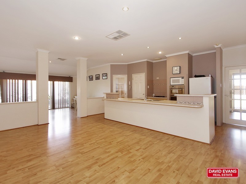 14 Badcoe Alley, Clarkson WA 6030