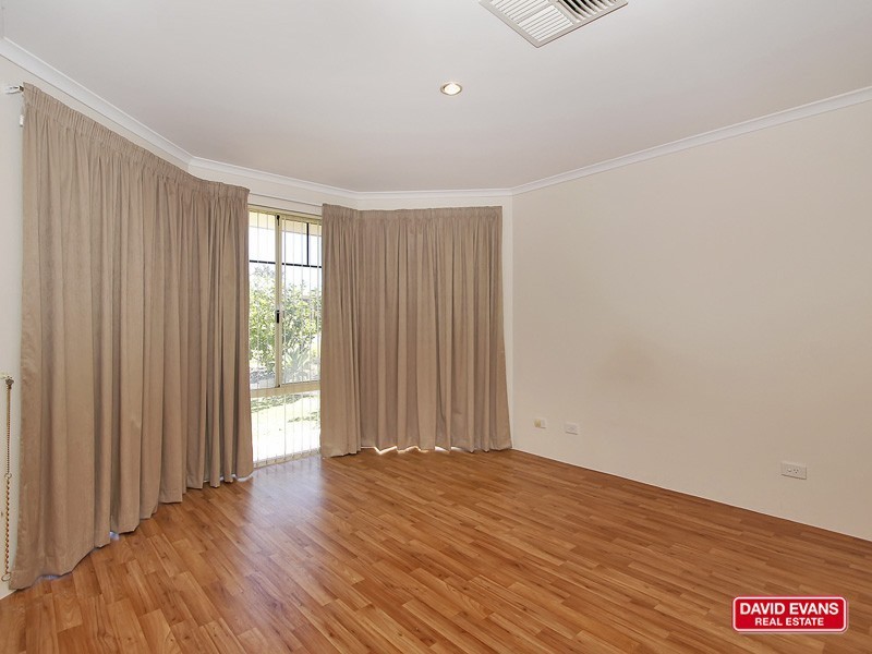 14 Badcoe Alley, Clarkson WA 6030