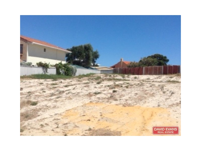 5 Shamrock Court, Two Rocks WA 6037