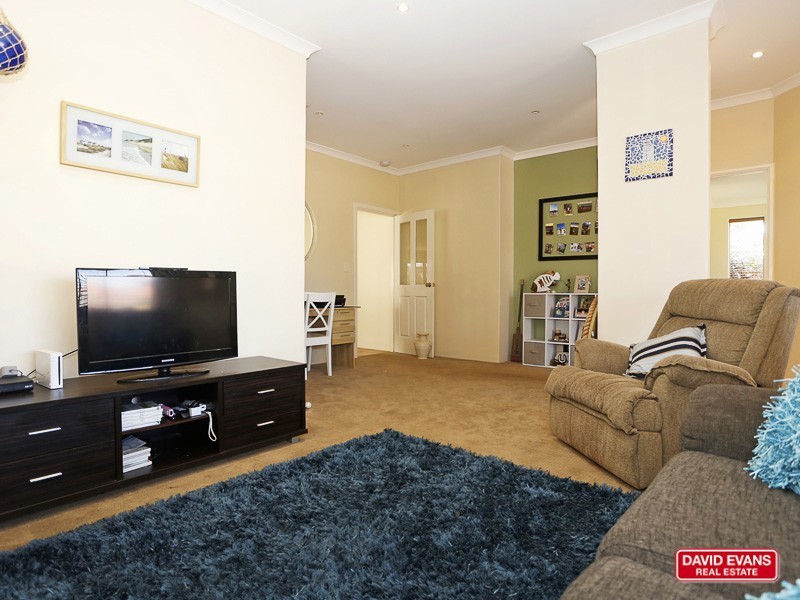 186 Kinross Drive, Kinross WA 6028