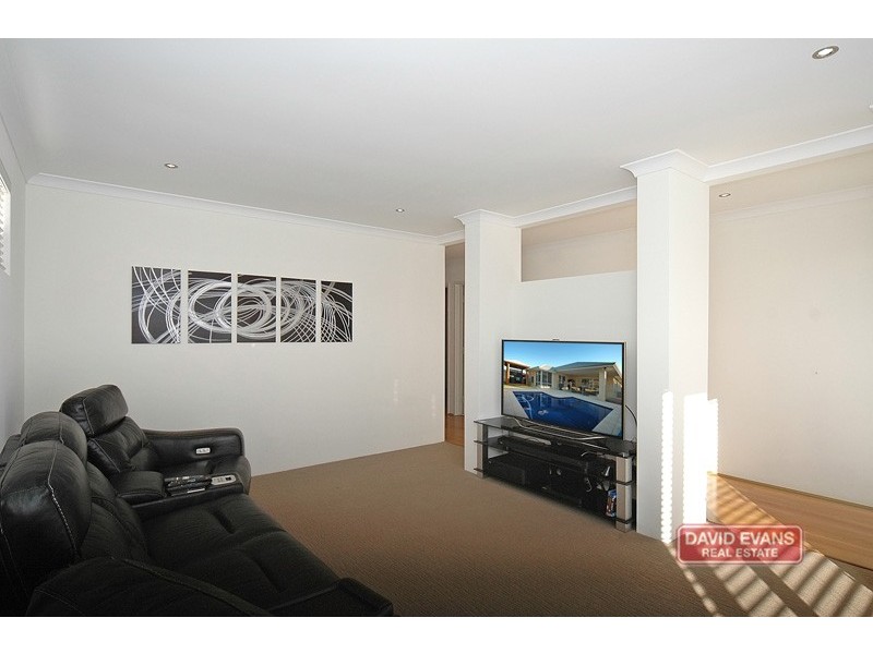 46 Cherokee Green, Clarkson WA 6030