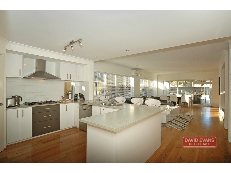 46 Cherokee Green, Clarkson WA 6030