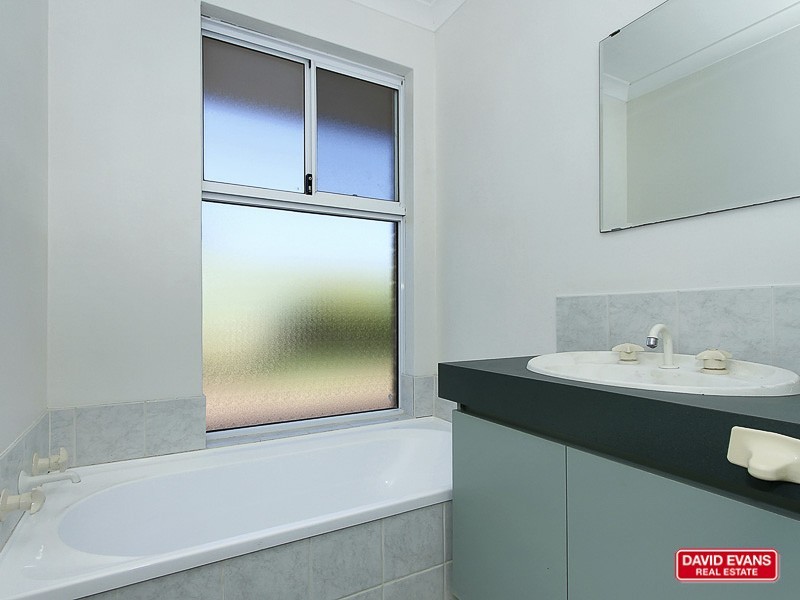 3 Hardwood Turn, Merriwa WA 6030