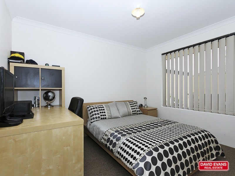 18 Shelburne Gardens, Ridgewood WA 6030