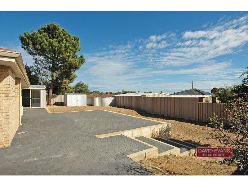 1 Sentron Place, Merriwa WA 6030