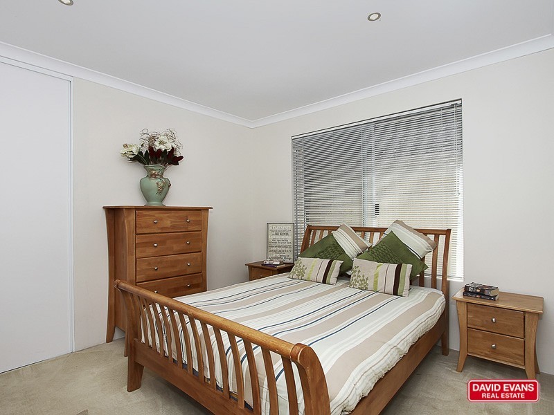 49 Santa Clara Cr, Clarkson WA 6030