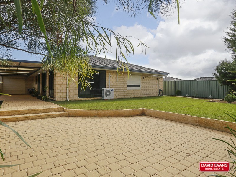 9 Beefwood Street, Banksia Grove WA 6031