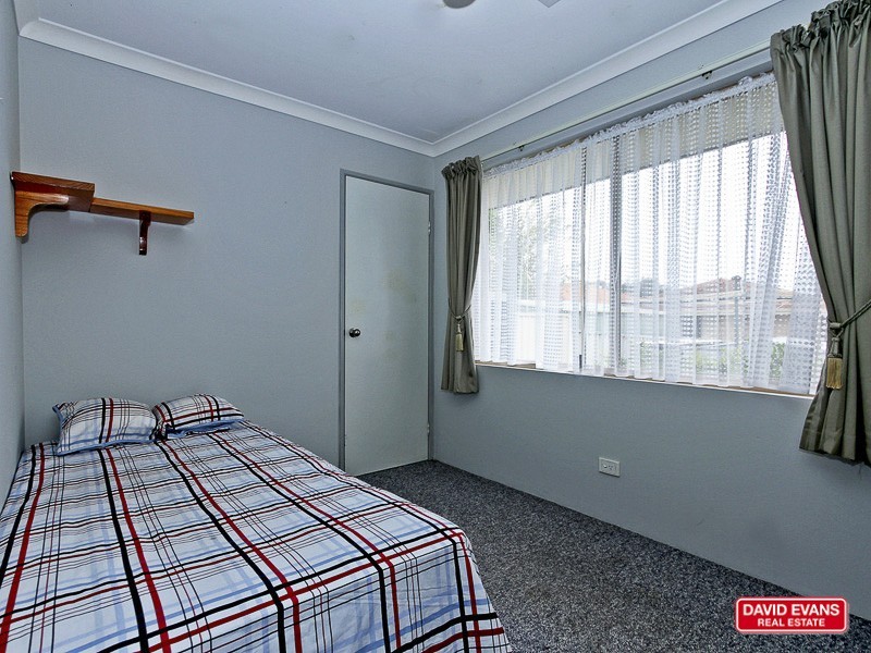 35 Renshaw Boulevard, Clarkson WA 6030