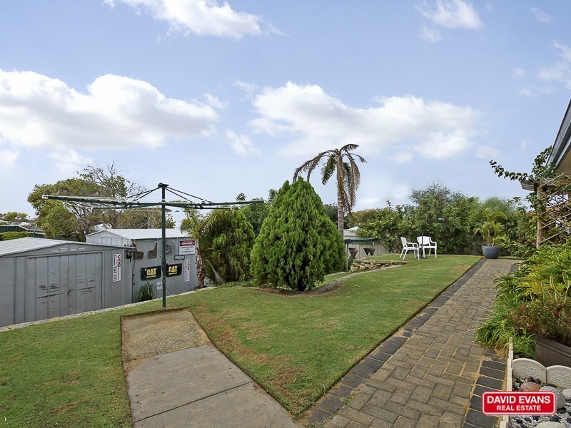 35 Renshaw Boulevard, Clarkson WA 6030