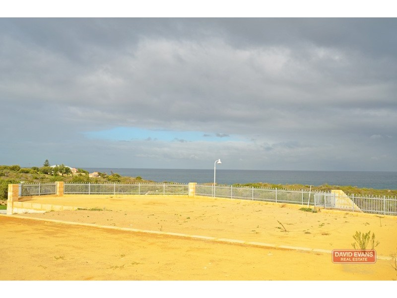 7 Lindsay Beach Boulevard, Yanchep WA 6035