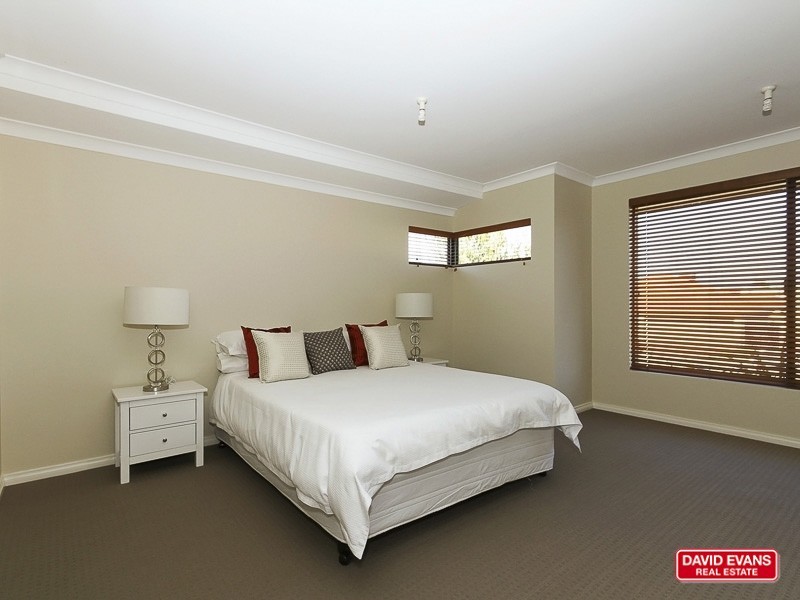 11 Coaldale Link, Clarkson WA 6030