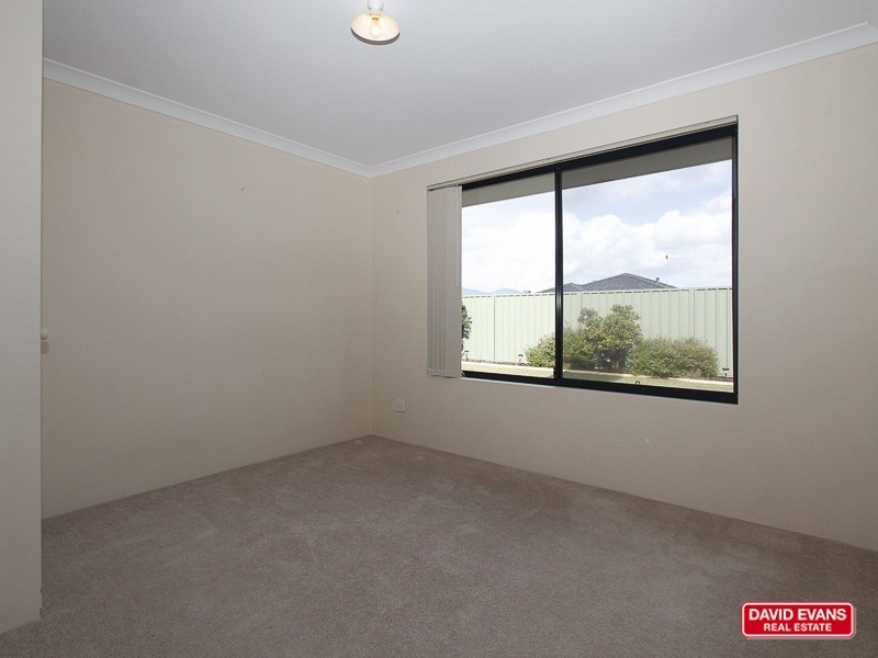 122 SEAGROVE BLVD, Merriwa WA 6030