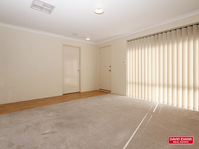 122 SEAGROVE BLVD, Merriwa WA 6030