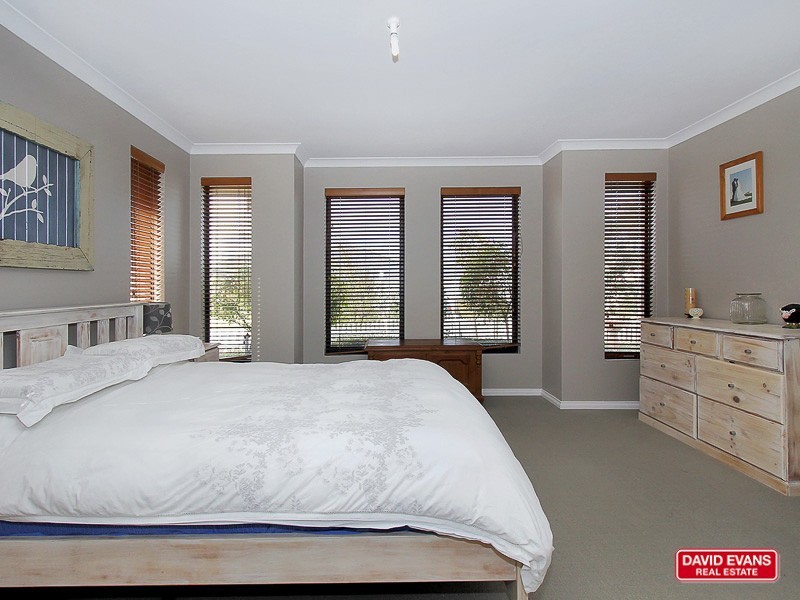 15 Salishan Street, Clarkson WA 6030