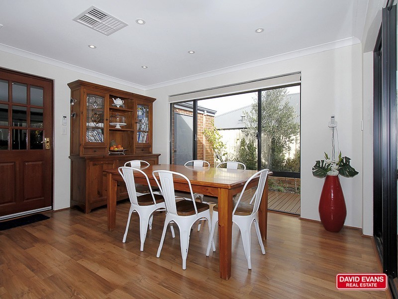 15 Salishan Street, Clarkson WA 6030