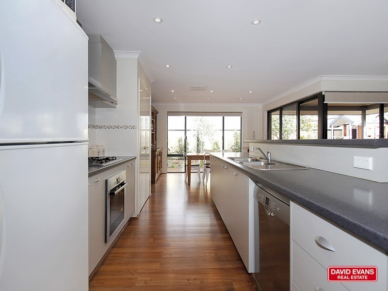 15 Salishan Street, Clarkson WA 6030