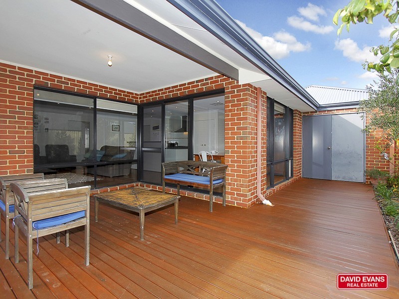 15 Salishan Street, Clarkson WA 6030