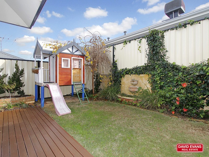 15 Salishan Street, Clarkson WA 6030