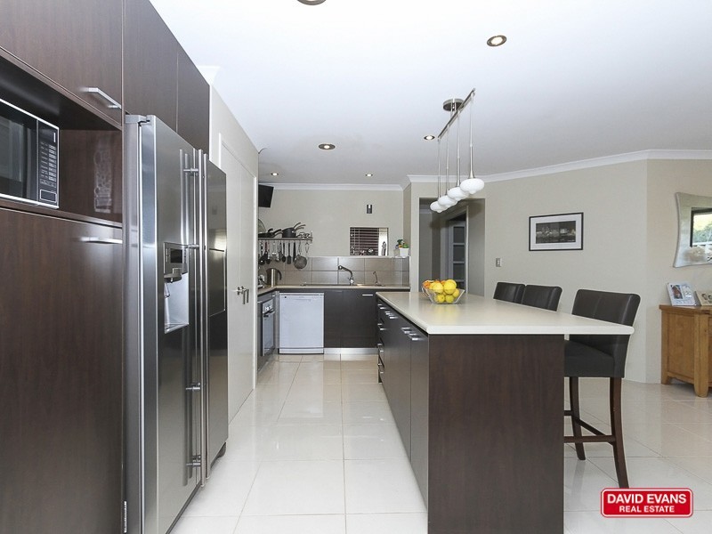 49 Vanderlin Crescent, Ridgewood WA 6030