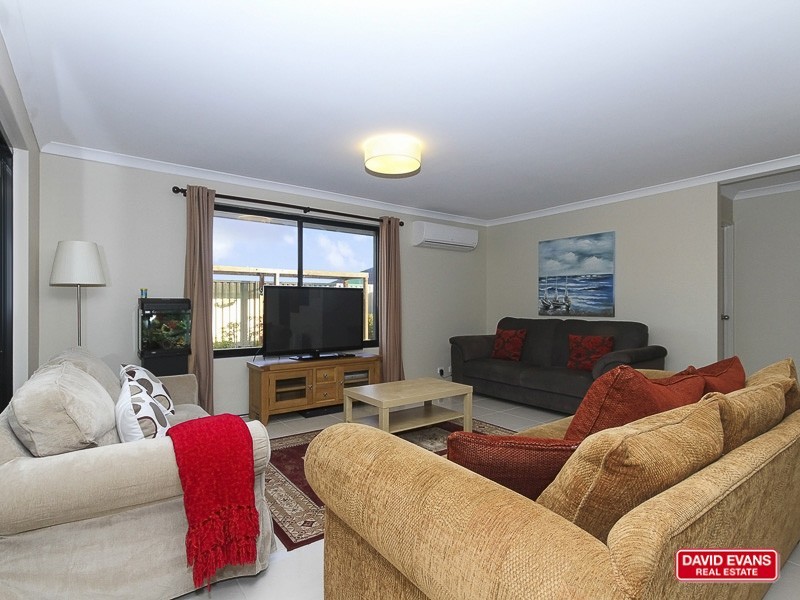 49 Vanderlin Crescent, Ridgewood WA 6030