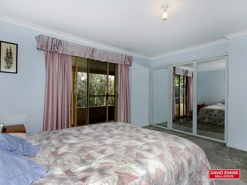 50 Fairway Court, Woodridge WA 6041