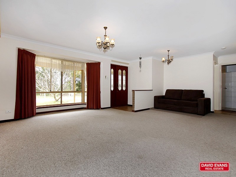 50 Fairway Court, Woodridge WA 6041