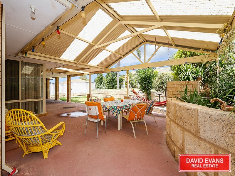 2 Drammen Elbow, Merriwa WA 6030